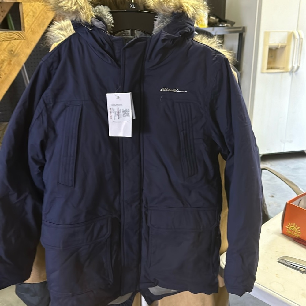 NWT kids coat navy blue with grey inside